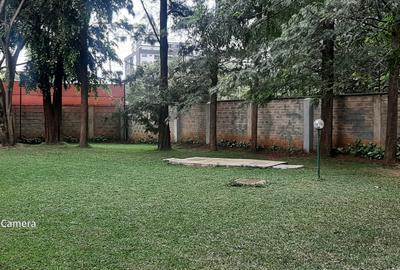 5 Bed Townhouse with En Suite in Lavington