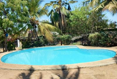 3 Bed House with En Suite in Diani