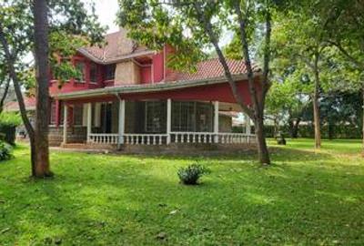 5 Bed Townhouse with En Suite in Lower Kabete