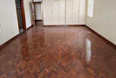 3 Bed Apartment with En Suite in Rhapta Road - 3