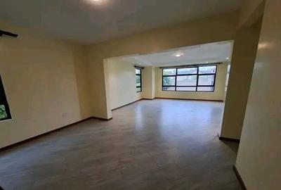 5 Bed House with En Suite in Syokimau - 4