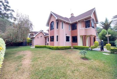 4 Bed House with En Suite at Near Lavington Mall