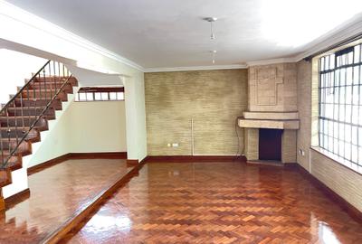 4 Bed Townhouse with En Suite in Lavington