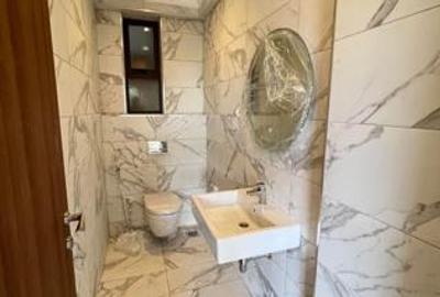 2 Bed Apartment with En Suite at Off Rhapta Road