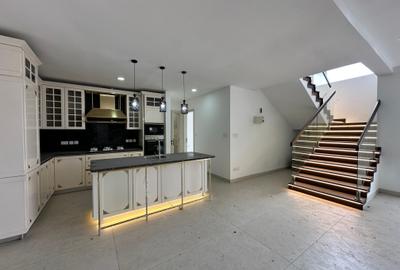 4 Bed Apartment with En Suite at General Mathenge Road