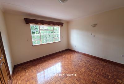 5 Bed House with Garden in Runda - 4