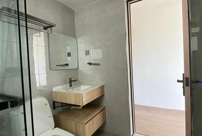 2 Bed Apartment with En Suite at Riverside Drive - 2