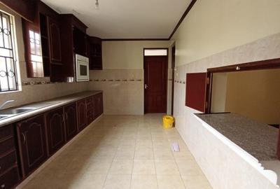 3 Bed Apartment with En Suite at Westlands.