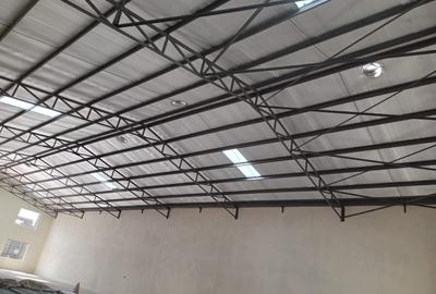 480 m² Warehouse with Service Charge Included at Mombasa Road