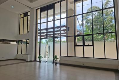 Office in Ridgeways - 2