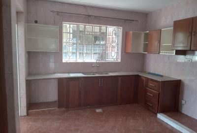 2 Bed Apartment with En Suite at Westlands