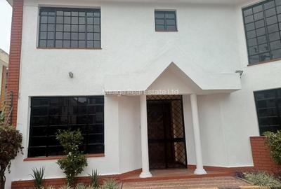 5 Bed Townhouse with Staff Quarters in Kilimani - 3