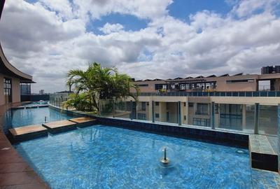 3 Bed Apartment with En Suite in Riverside