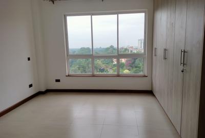 4 Bed Apartment with En Suite at General Mathenge