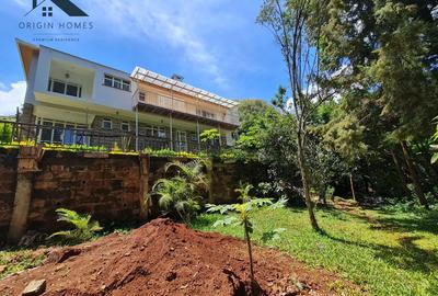 4 Bed House with En Suite at Old Kitisuru