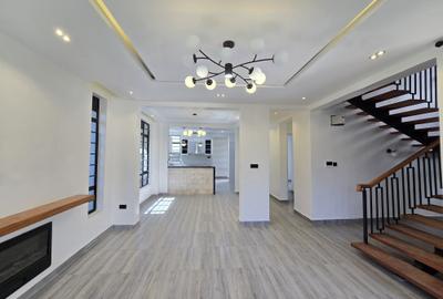4 Bed House with En Suite at Membley