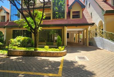 4 Bed Townhouse with En Suite in Lavington