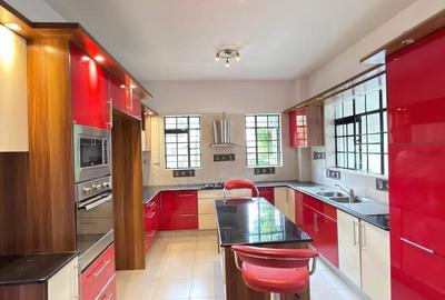 5 Bed Townhouse with En Suite at Kitisuru - 2