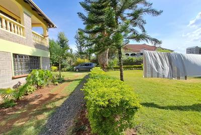 4 Bed House with En Suite at Thome
