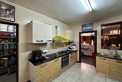 3 Bed Apartment in Parklands - 4