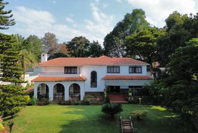 4 Bed House with En Suite in Gigiri