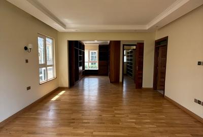 4 Bed Villa with En Suite in Kiambu Road