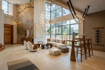 5 Bed House with En Suite at Loresho - 2