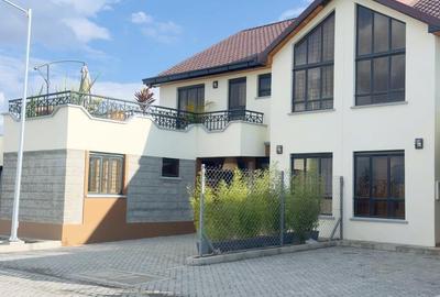 4 Bed House with En Suite in Kitengela