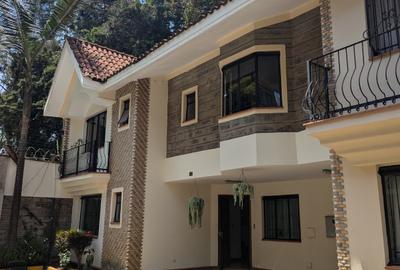 4 Bed Townhouse with En Suite at Westlands
