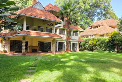 5 Bed Townhouse with En Suite at Rossylin Lone Tree