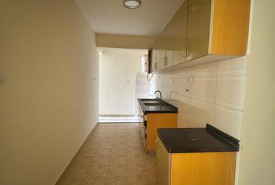 2 Bed Apartment with En Suite in Kilimani - 3