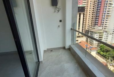 1 Bed Apartment with En Suite in Kilimani - 4