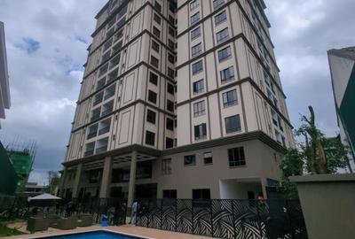 2 Bed Apartment with En Suite in Brookside - 2
