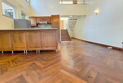 2 Bed Townhouse with En Suite at Old Kitusuru. - 4