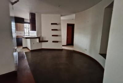 3 Bed Apartment with En Suite at 5Th Street - 3