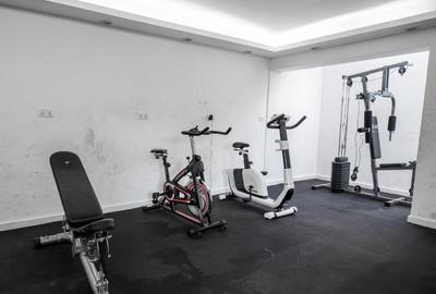 3 Bed Apartment with En Suite in Lavington - 4