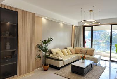 2 Bed Apartment with En Suite at Riverside - 2