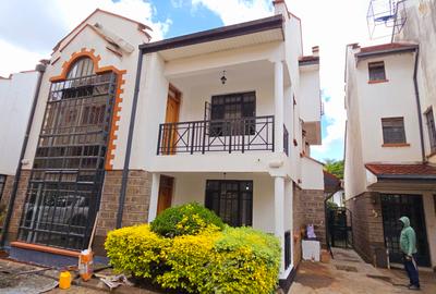 4 Bed Townhouse with En Suite at Gitanga Road - 2