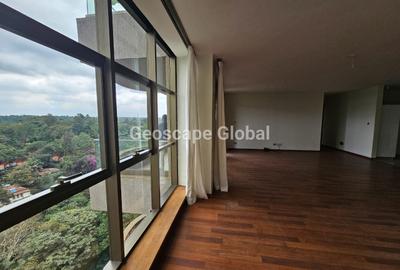 3 Bed Apartment with En Suite in Westlands Area