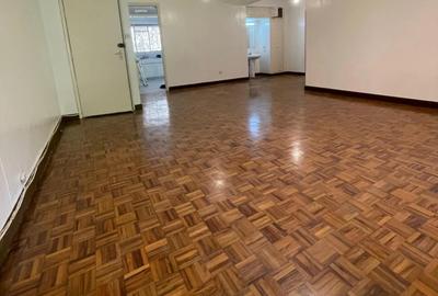 4 Bed Apartment with Parking in Riverside