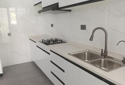 2 Bed Apartment with En Suite at Off Gitanga Road - 4