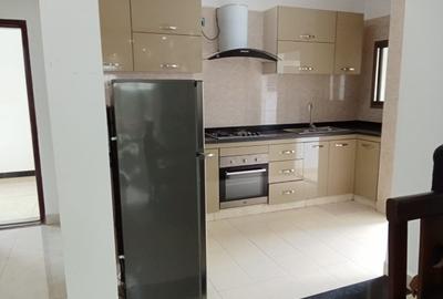 2 Bed Apartment in Kileleshwa