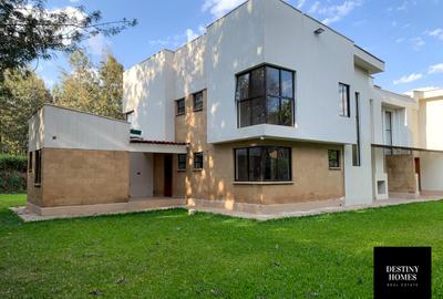 4 Bed Townhouse with En Suite in Karen