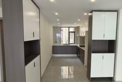 2 Bed Apartment with En Suite in Kilimani