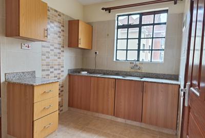2 Bed Apartment with En Suite at Fourways Junction Estate - 4