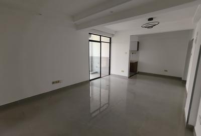 2 Bed Apartment with En Suite in Lavington