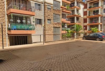3 Bed Apartment with En Suite in Ruaka
