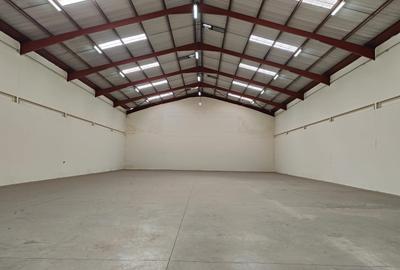 12,500 ft² Warehouse with Parking in Mombasa Road