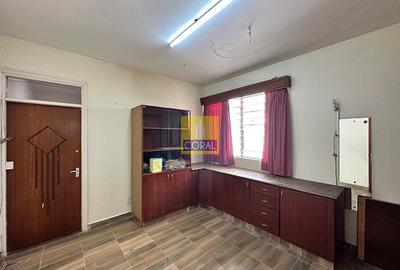 5 Bed Townhouse in General Mathenge - 2