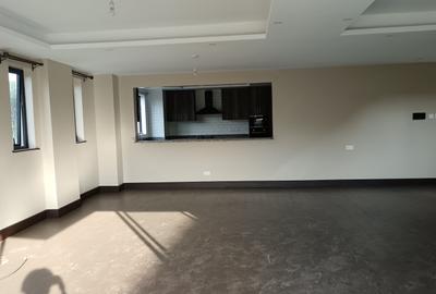 4 Bed Apartment with En Suite at Gitanga Road